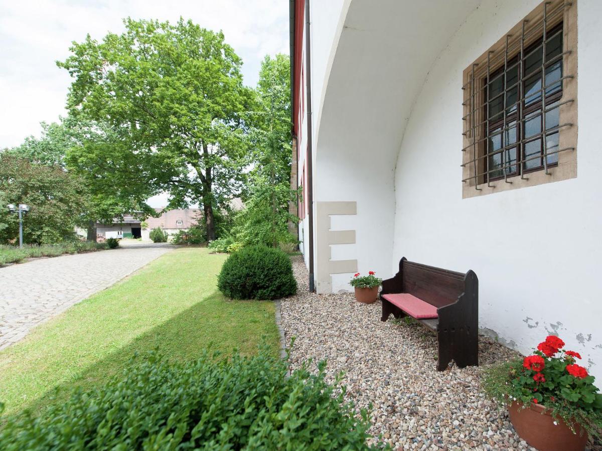 Vintage Apartment In Arzberg Triestewitz Eksteriør billede